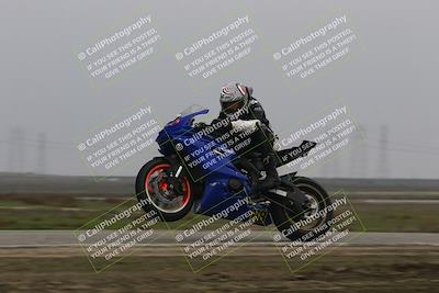 media/Nov-30-2025-TrackDaz (Sun) [[d8b22663df]]/A Group/Session 4 (Wheelie Bump)/